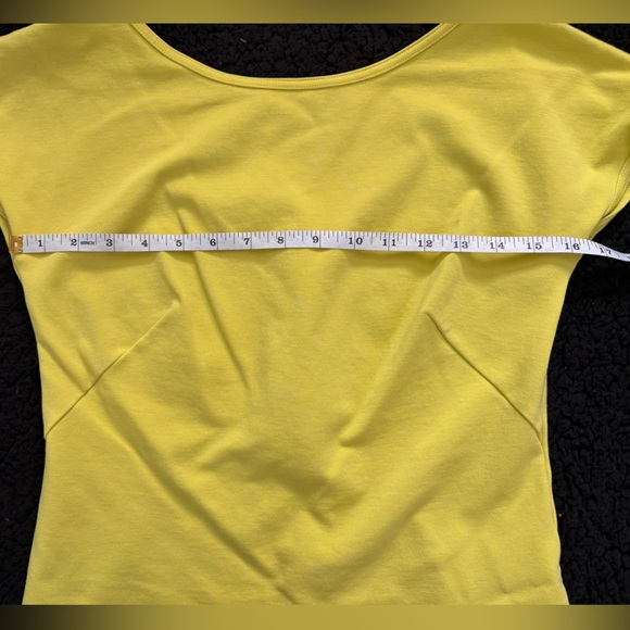 Akris Punto Bright Yellow Short Sleeve Top - Picture 6 of 7